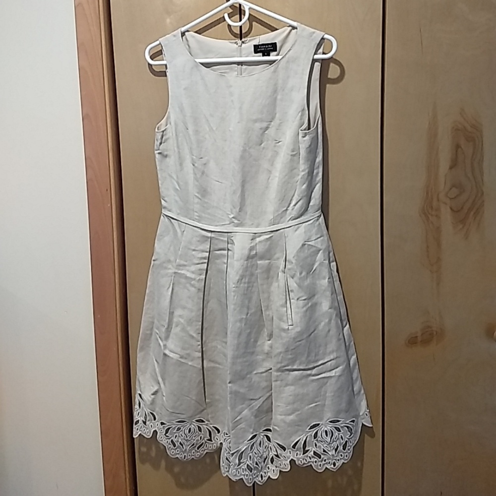 Tan dress - with POCKETS!!